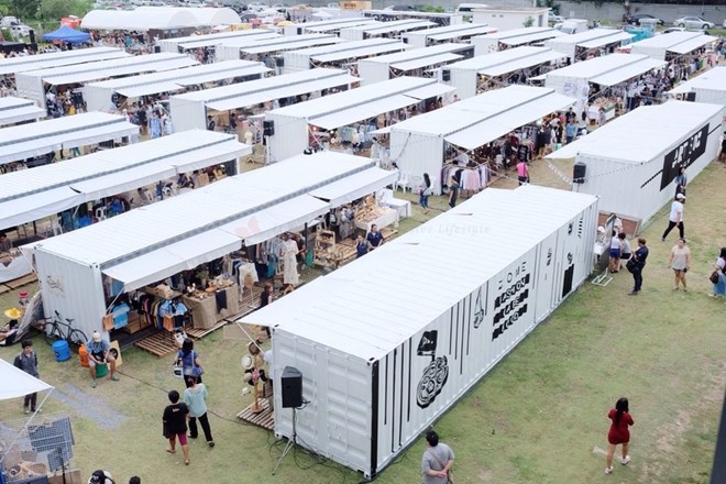 Chợ container phiên tại Hà Nội